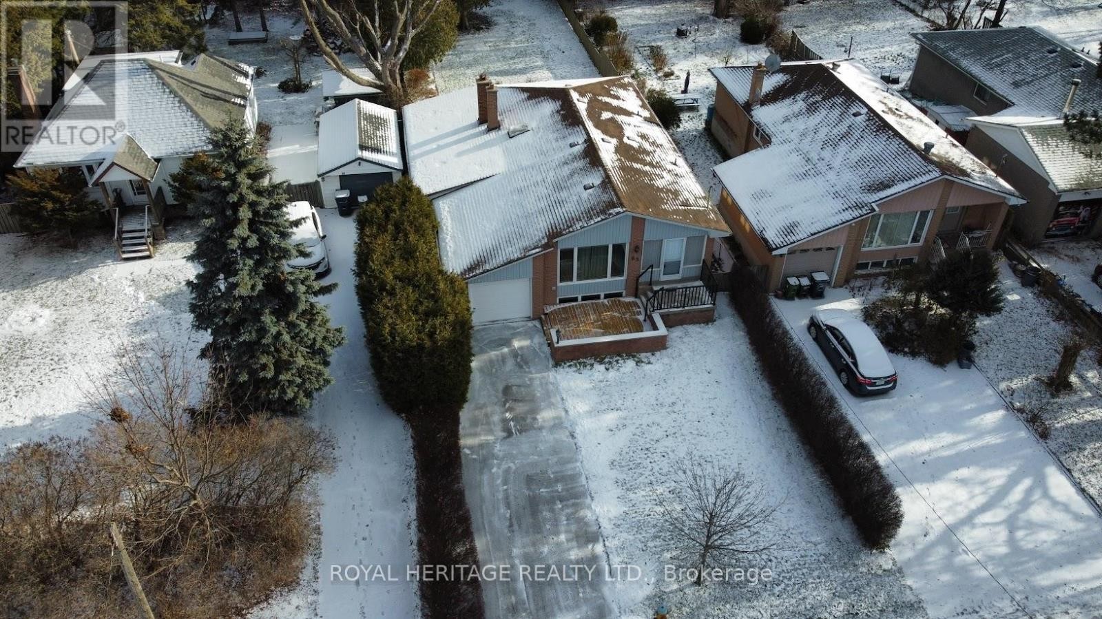 












65 BENNETT ROAD

,
Toronto (West Hill),




Ontario
M1E3Y2

