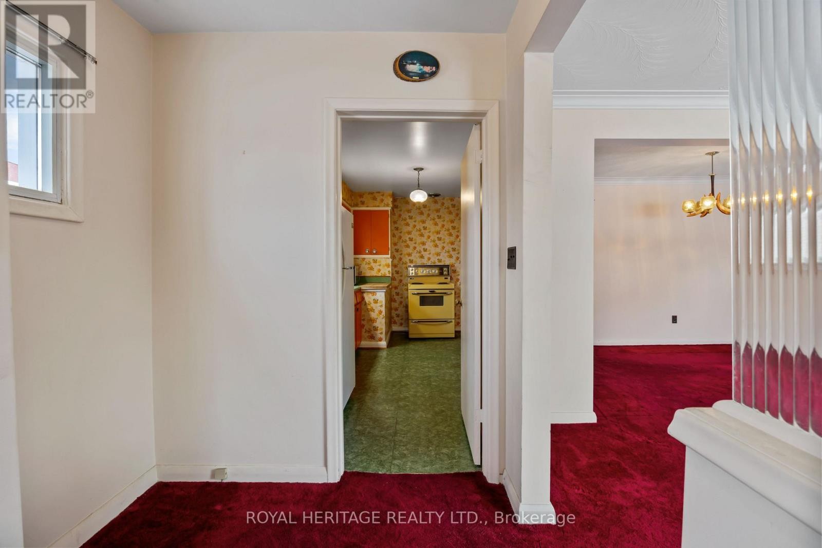 












178 ELLENDALE DRIVE

,
Toronto (Dorset Park),




Ontario
M1P1P4

