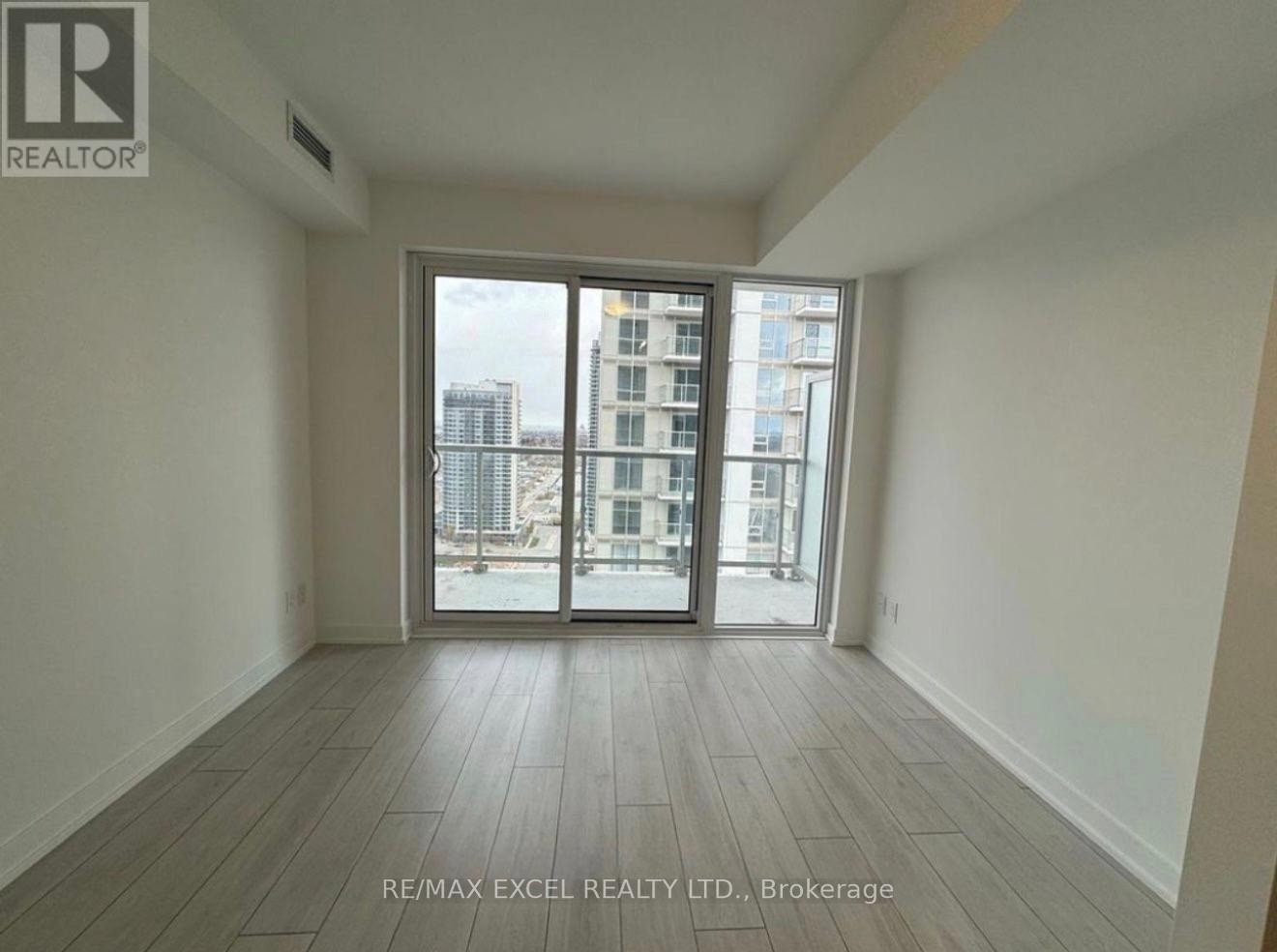 












3121 - 2031 KENNEDY ROAD

,
Toronto (Agincourt South-Malvern West),




Ontario
M1T0B8

