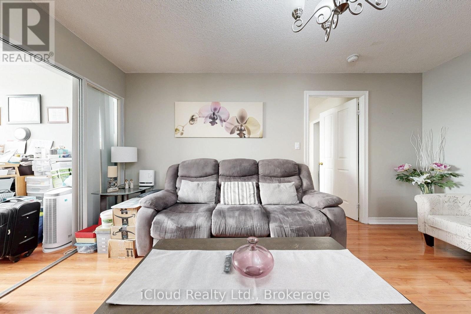 












3232 - 68 CORPORATE DRIVE

,
Toronto (Woburn),




Ontario
M1H3H3

