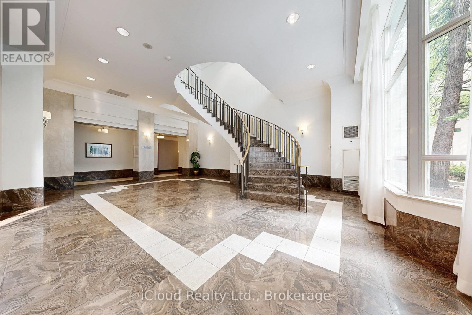 












3232 - 68 CORPORATE DRIVE

,
Toronto (Woburn),




Ontario
M1H3H3

