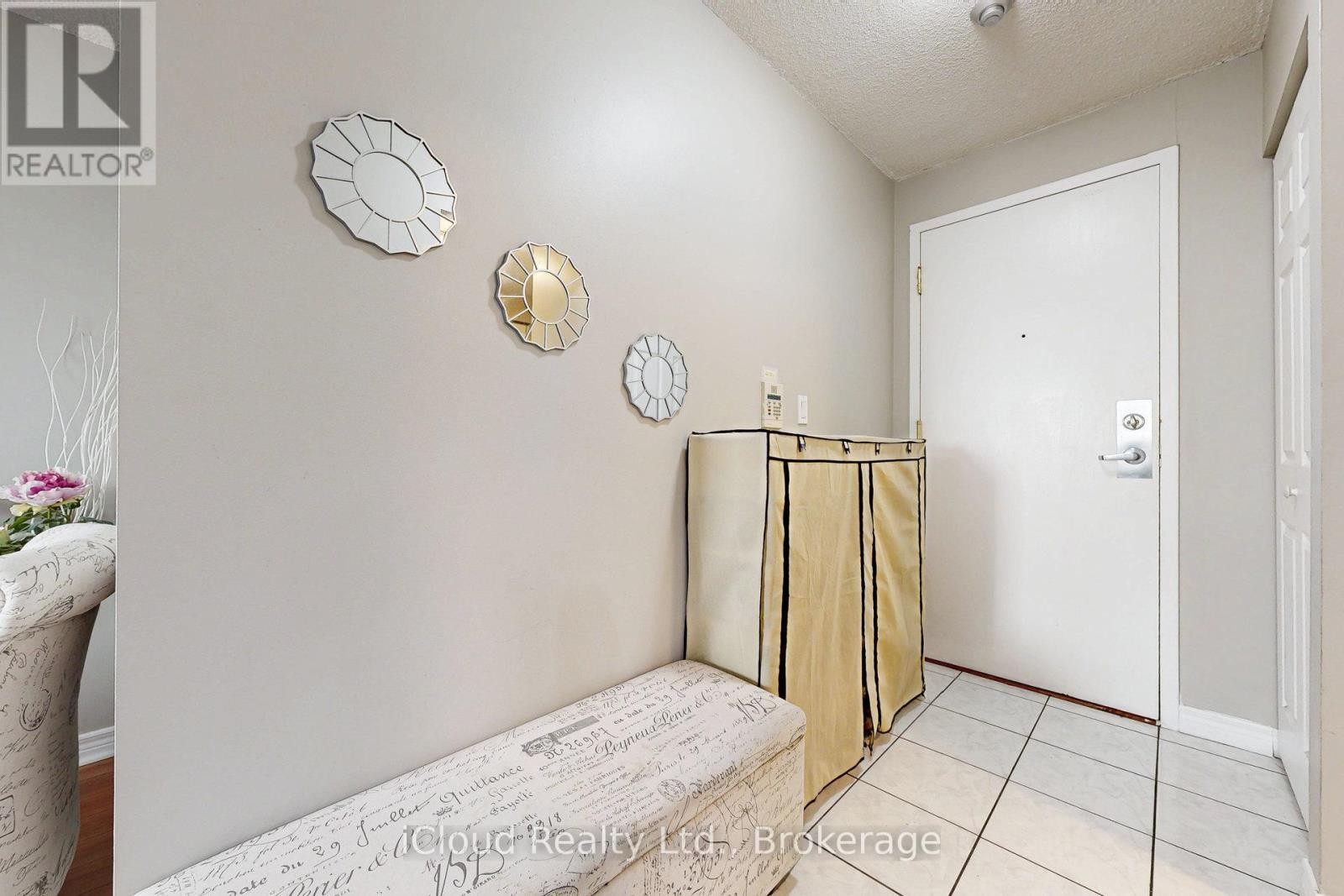 












3232 - 68 CORPORATE DRIVE

,
Toronto (Woburn),




Ontario
M1H3H3

