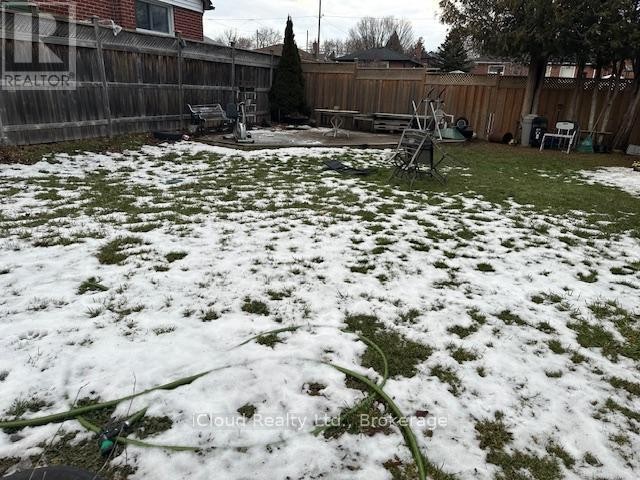 












38 KAWARTHA AVENUE

,
Oshawa (Lakeview),




Ontario
L1H3Y8

