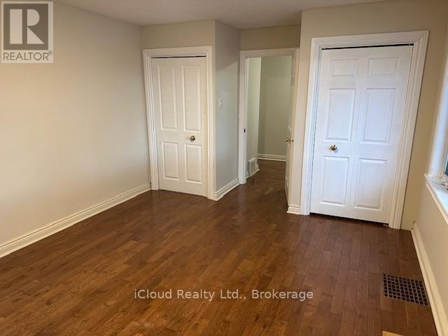 












38 KAWARTHA AVENUE

,
Oshawa (Lakeview),




Ontario
L1H3Y8

