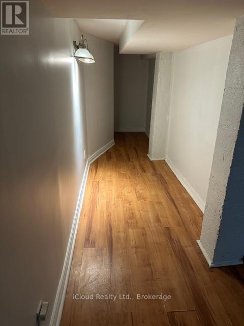 












38 KAWARTHA AVENUE

,
Oshawa (Lakeview),




Ontario
L1H3Y8

