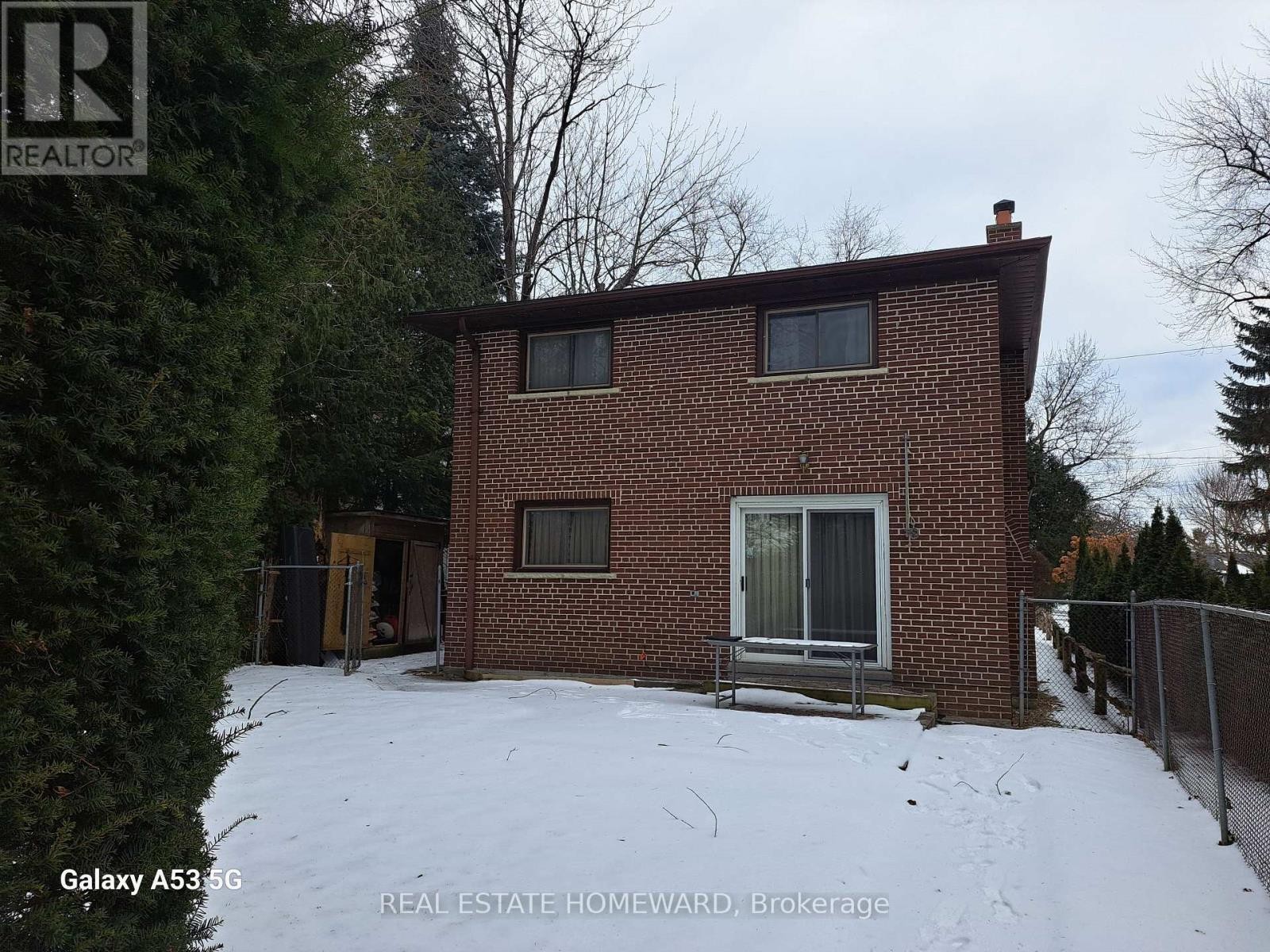 












272 TAYLOR ROAD

,
Toronto (Rouge),




Ontario
M1C2R6

