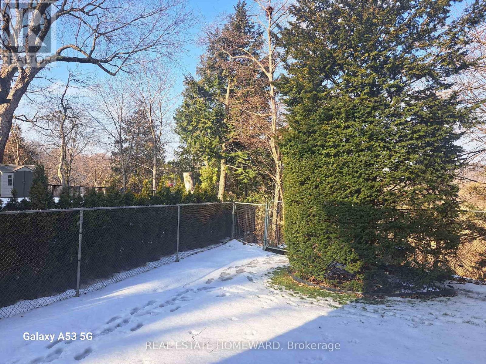 












272 TAYLOR ROAD

,
Toronto (Rouge),




Ontario
M1C2R6

