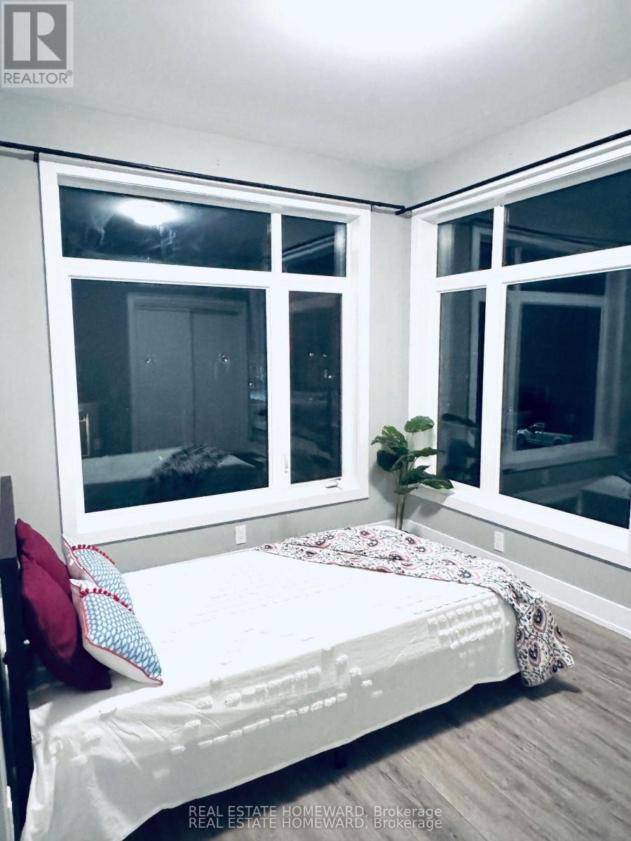 












960 LOCKIE DRIVE

,
Oshawa (Kedron),




Ontario
L1L0S2

