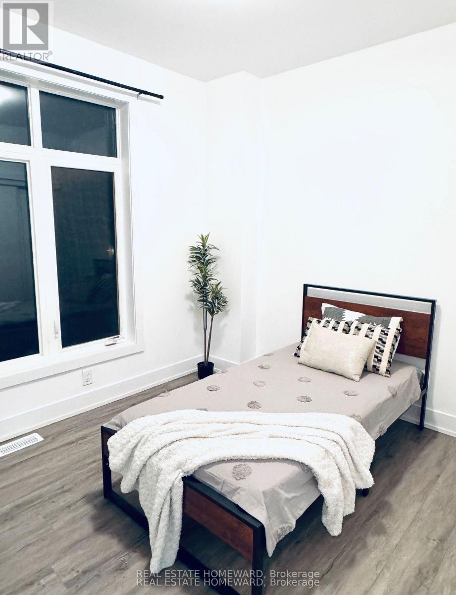 












960 LOCKIE DRIVE

,
Oshawa (Kedron),




Ontario
L1L0S2

