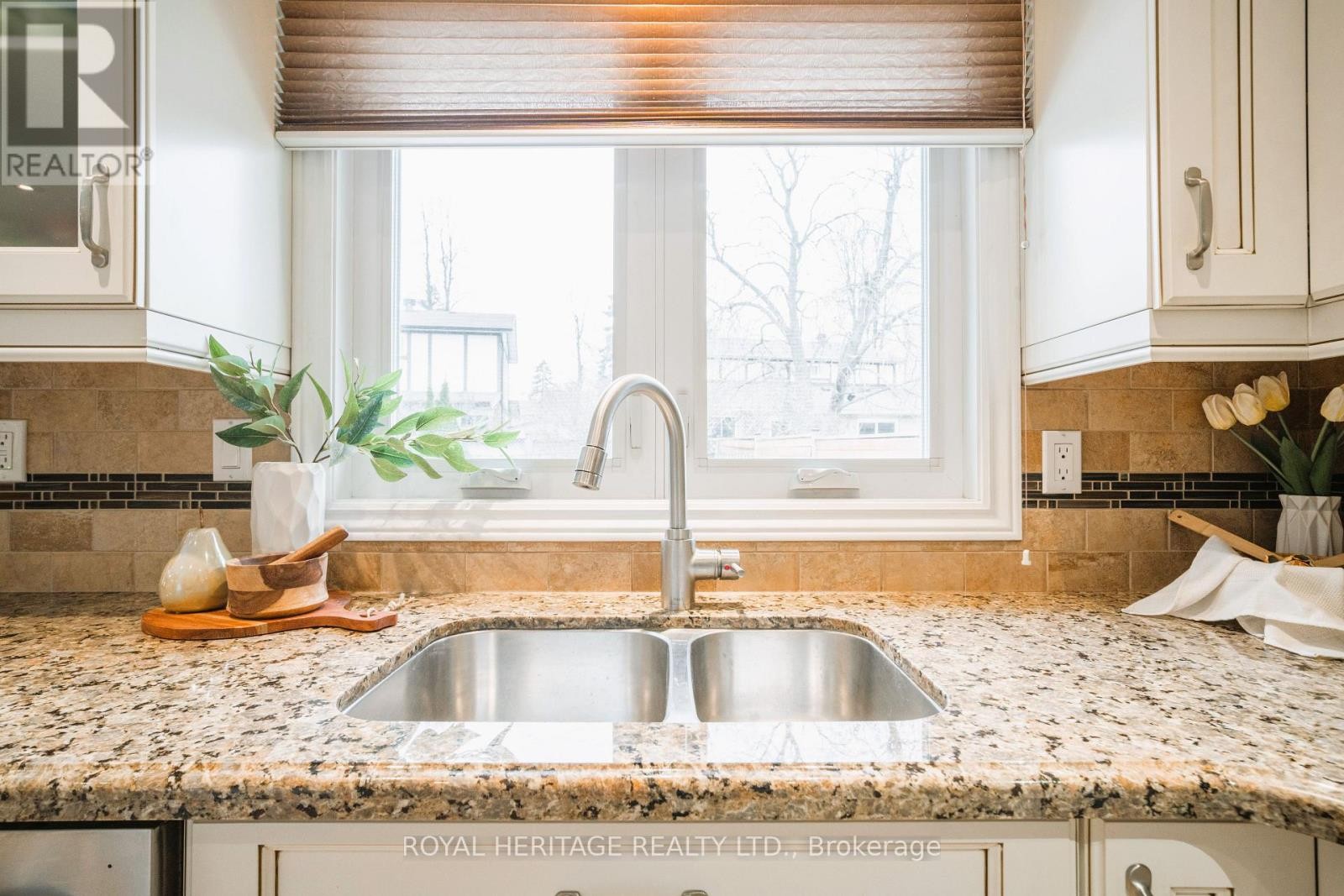 












110 ACHESON BOULEVARD

,
Toronto (Centennial Scarborough),




Ontario
M1C3E6

