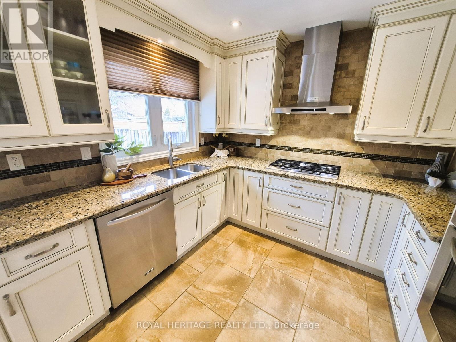 












110 ACHESON BOULEVARD

,
Toronto (Centennial Scarborough),




Ontario
M1C3E6

