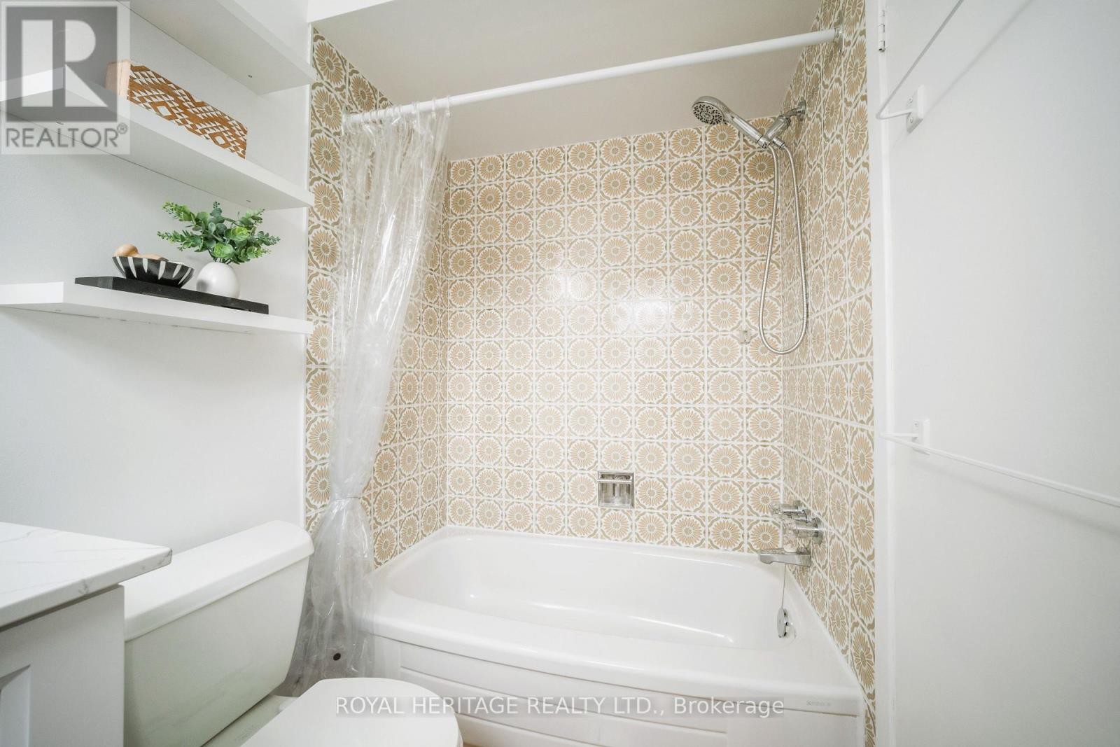 












110 ACHESON BOULEVARD

,
Toronto (Centennial Scarborough),




Ontario
M1C3E6

