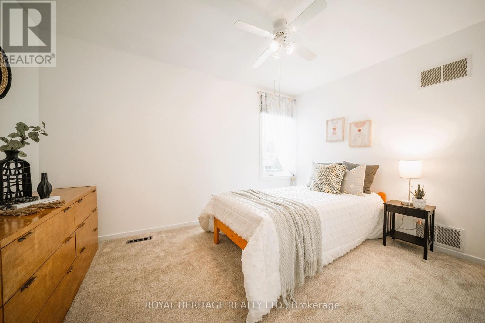 












110 ACHESON BOULEVARD

,
Toronto (Centennial Scarborough),




Ontario
M1C3E6

