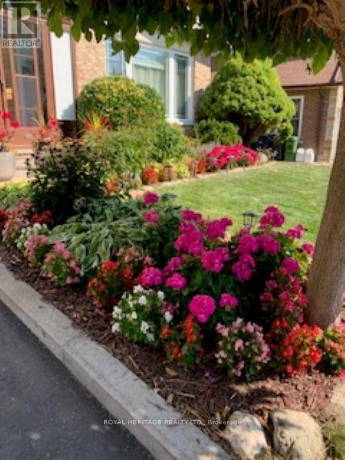 












110 ACHESON BOULEVARD

,
Toronto (Centennial Scarborough),




Ontario
M1C3E6

