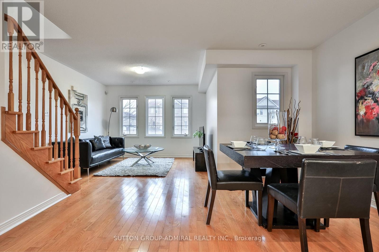 












13 PILKINGTON DRIVE

,
Toronto (Clairlea-Birchmount),




Ontario
M1L0B7

