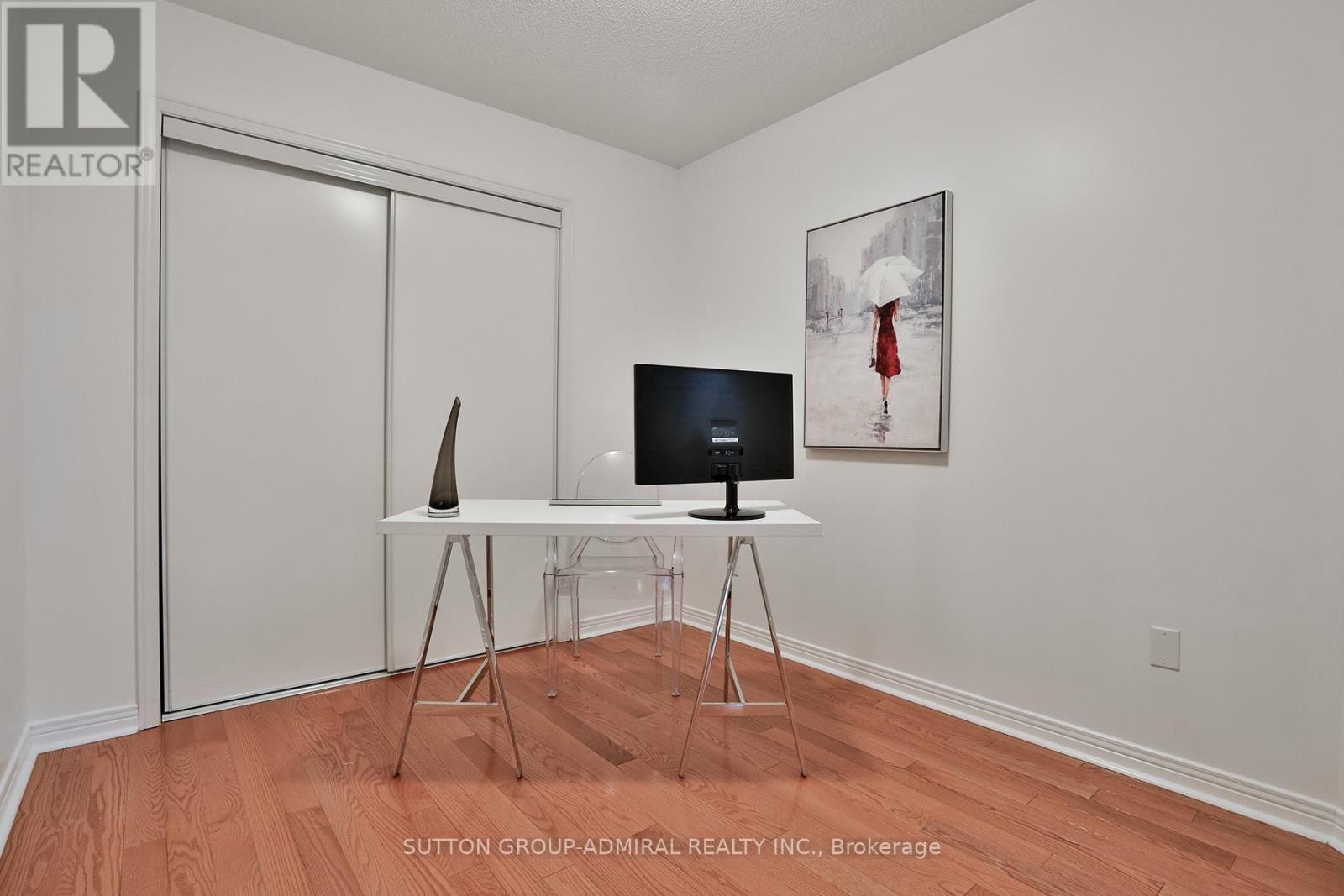 












13 PILKINGTON DRIVE

,
Toronto (Clairlea-Birchmount),




Ontario
M1L0B7

