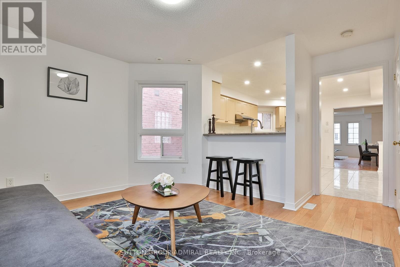 












13 PILKINGTON DRIVE

,
Toronto (Clairlea-Birchmount),




Ontario
M1L0B7

