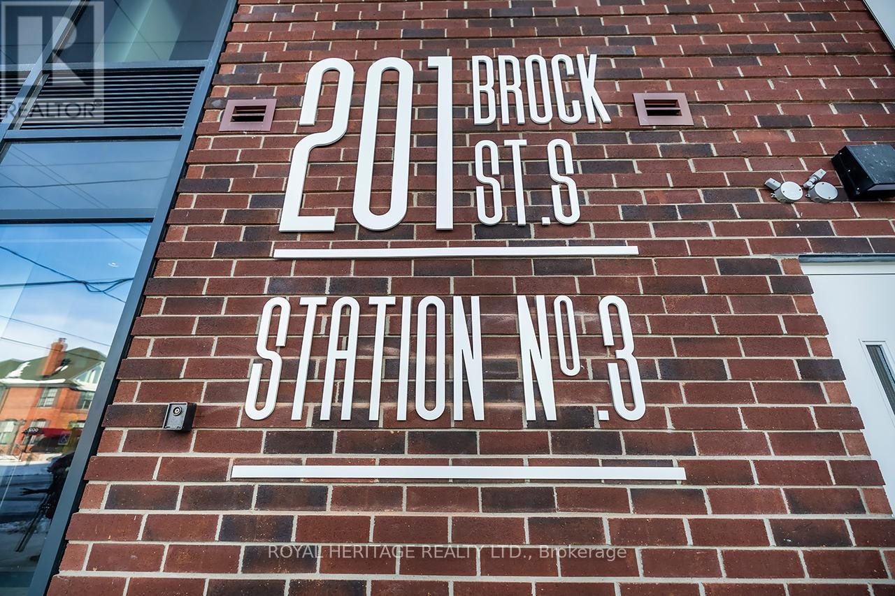 












219 - 201 BROCK STREET S

,
Whitby (Downtown Whitby),




Ontario
L1N4K2

