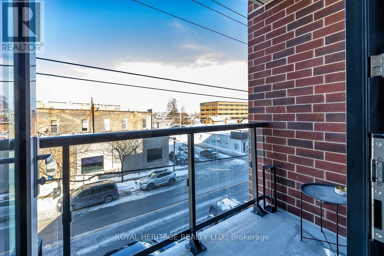 












219 - 201 BROCK STREET S

,
Whitby (Downtown Whitby),




Ontario
L1N4K2

