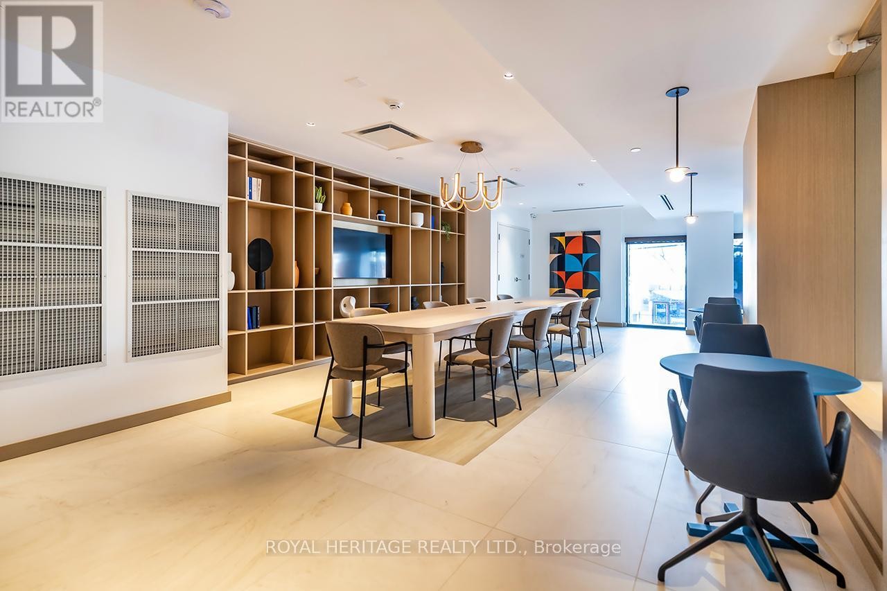 












219 - 201 BROCK STREET S

,
Whitby (Downtown Whitby),




Ontario
L1N4K2

