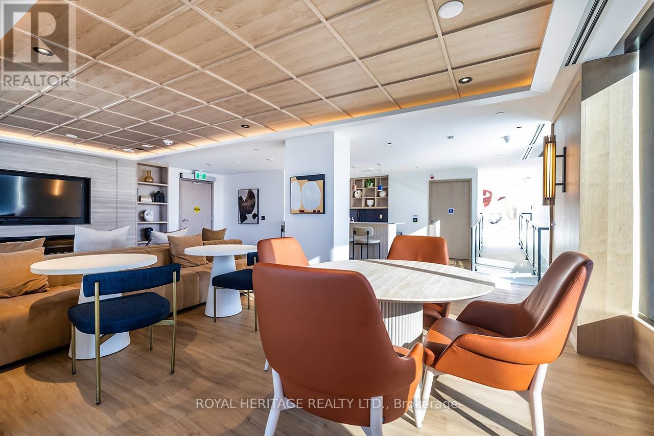 












219 - 201 BROCK STREET S

,
Whitby (Downtown Whitby),




Ontario
L1N4K2

