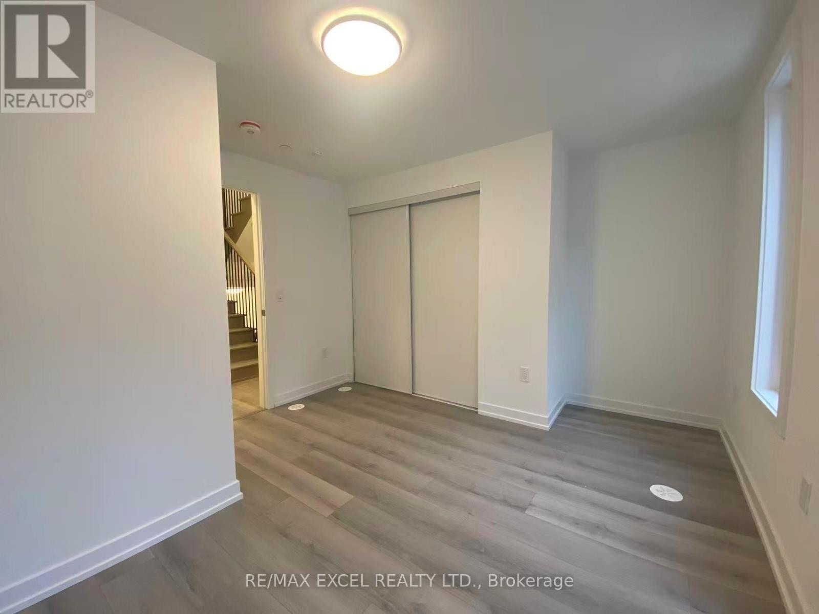 












61 - 10 CALAMINT LANE

,
Toronto (L'Amoreaux),




Ontario
M1W2H1

