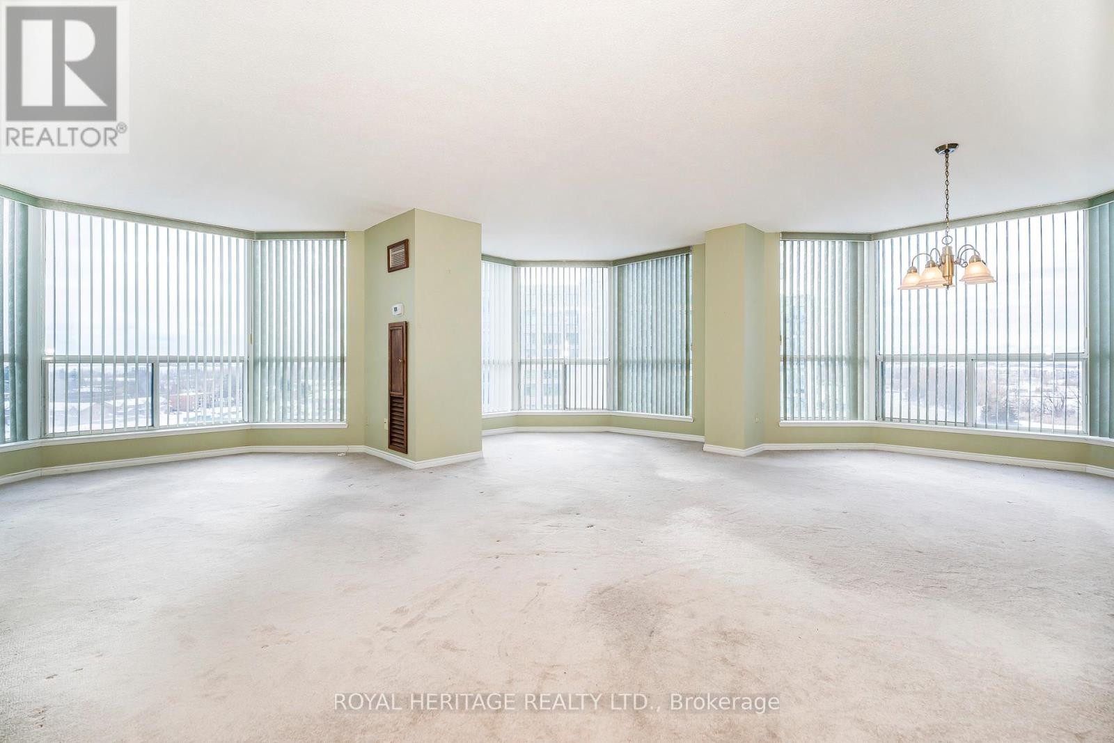 












901 - 360 WATSON STREET W

,
Whitby (Port Whitby),




Ontario
L1N9G2

