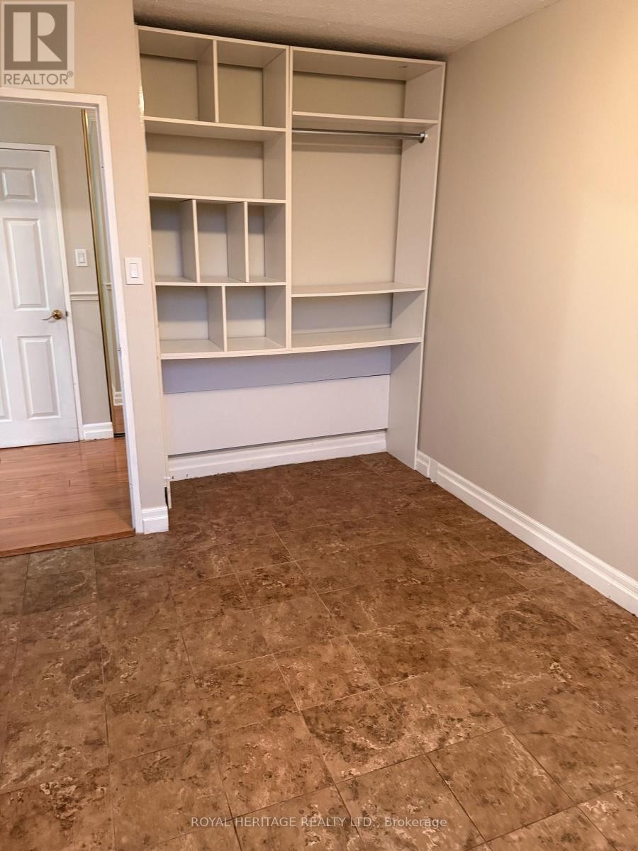 












1710 - 1210 RADOM STREET

,
Pickering (Bay Ridges),




Ontario
L1W2Z3

