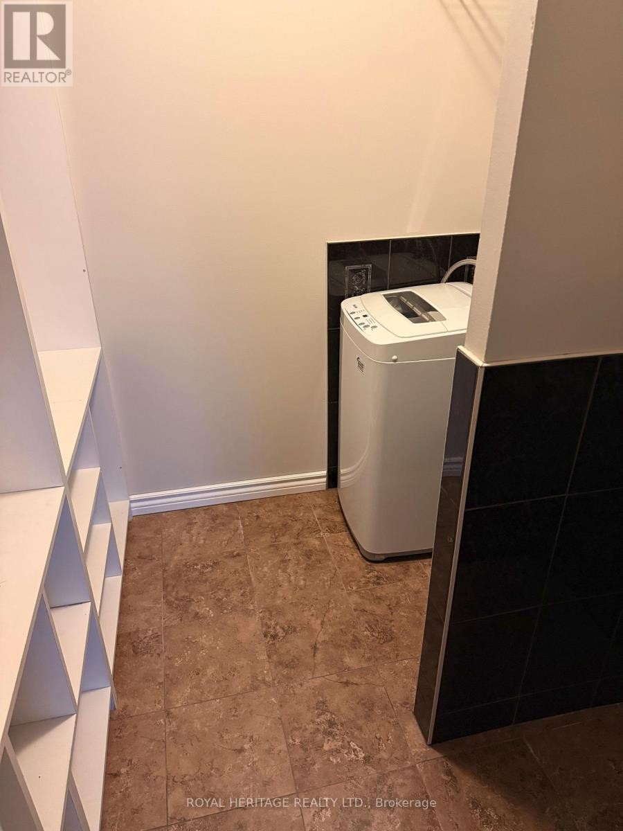 












1710 - 1210 RADOM STREET

,
Pickering (Bay Ridges),




Ontario
L1W2Z3

