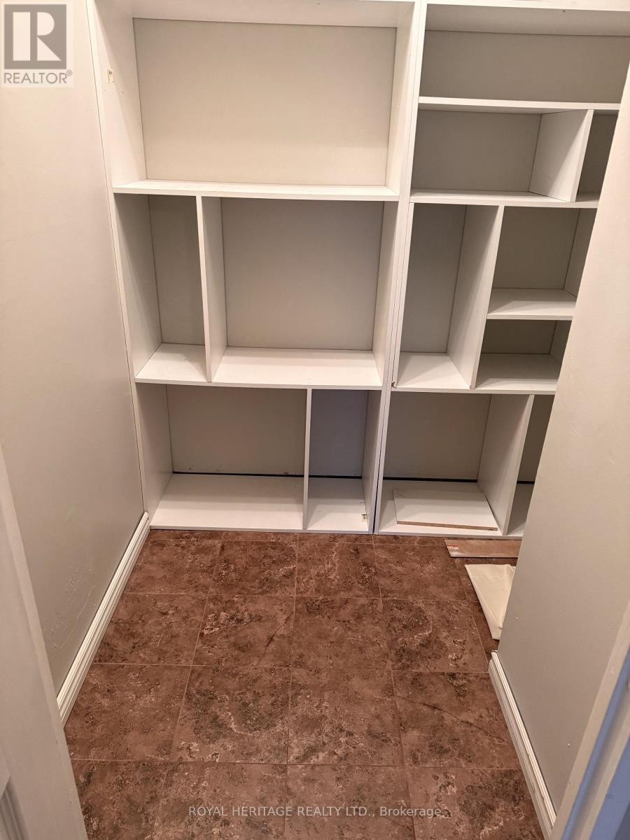 












1710 - 1210 RADOM STREET

,
Pickering (Bay Ridges),




Ontario
L1W2Z3

