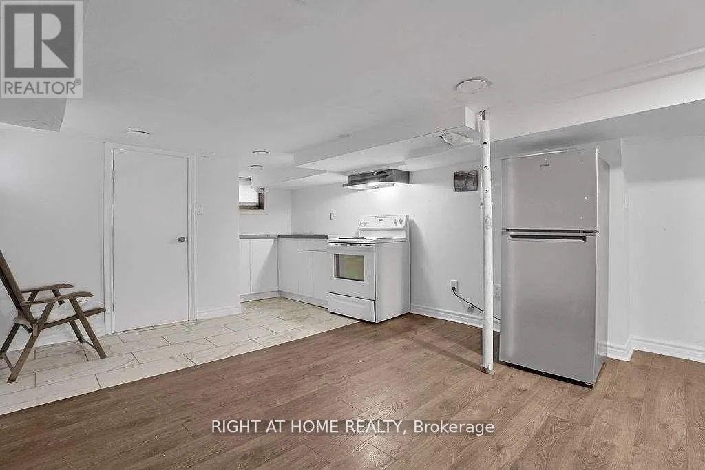 












BSMT - 210 MARY STREET N

,
Oshawa (Central),




Ontario
L1G5C4

