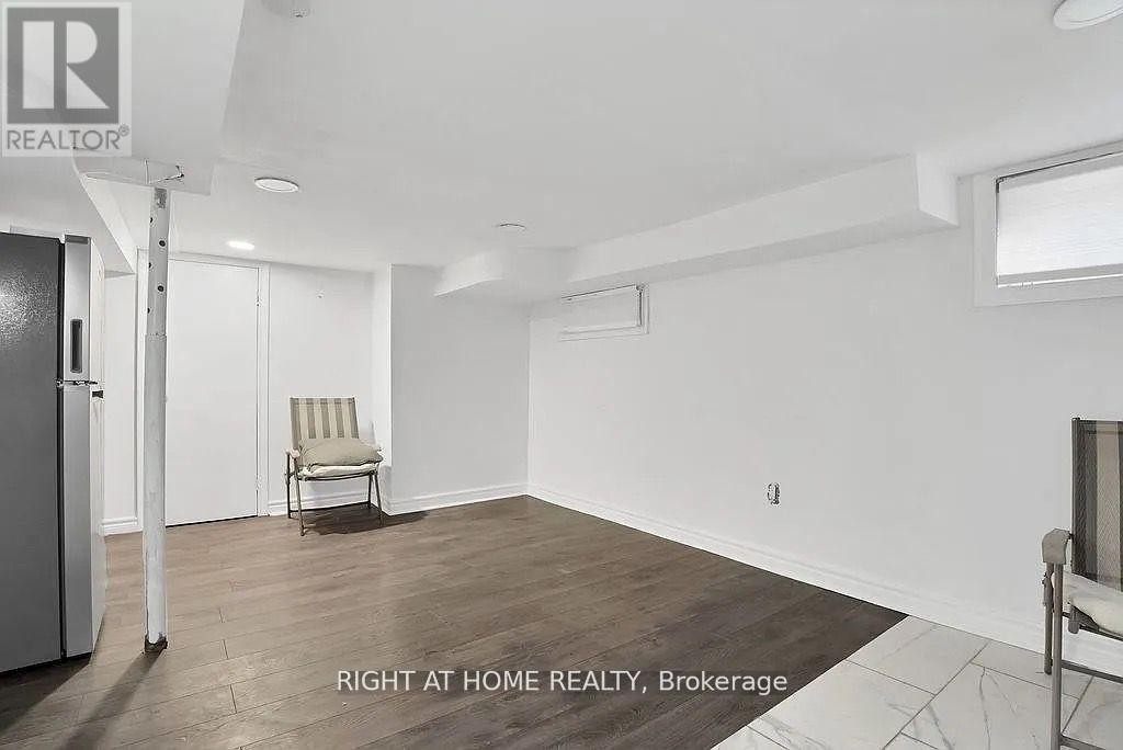 












BSMT - 210 MARY STREET N

,
Oshawa (Central),




Ontario
L1G5C4

