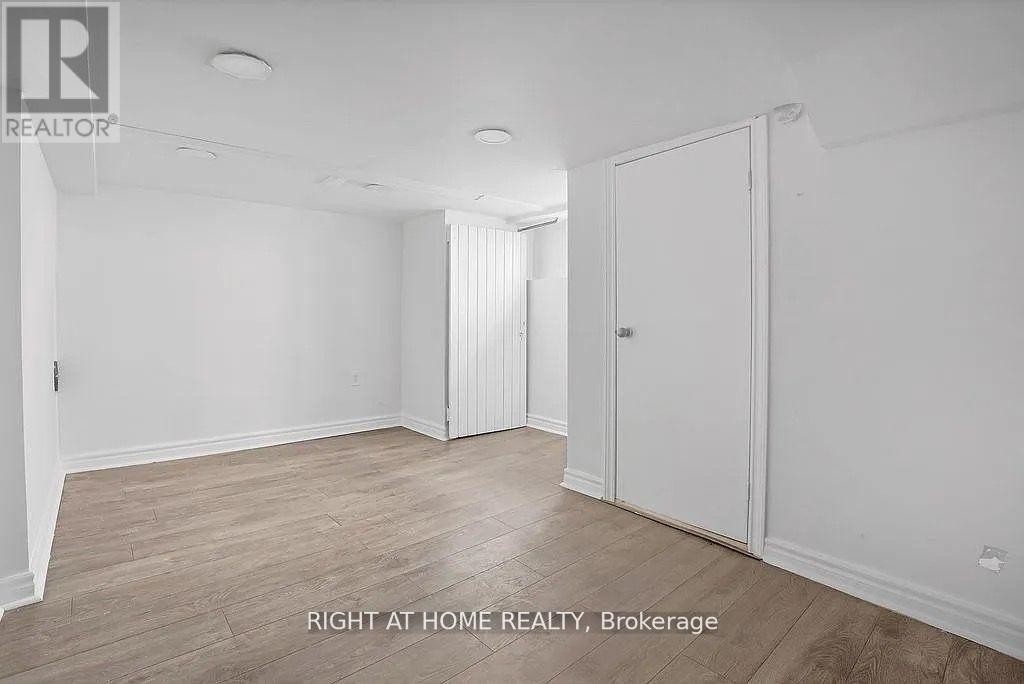 












BSMT - 210 MARY STREET N

,
Oshawa (Central),




Ontario
L1G5C4

