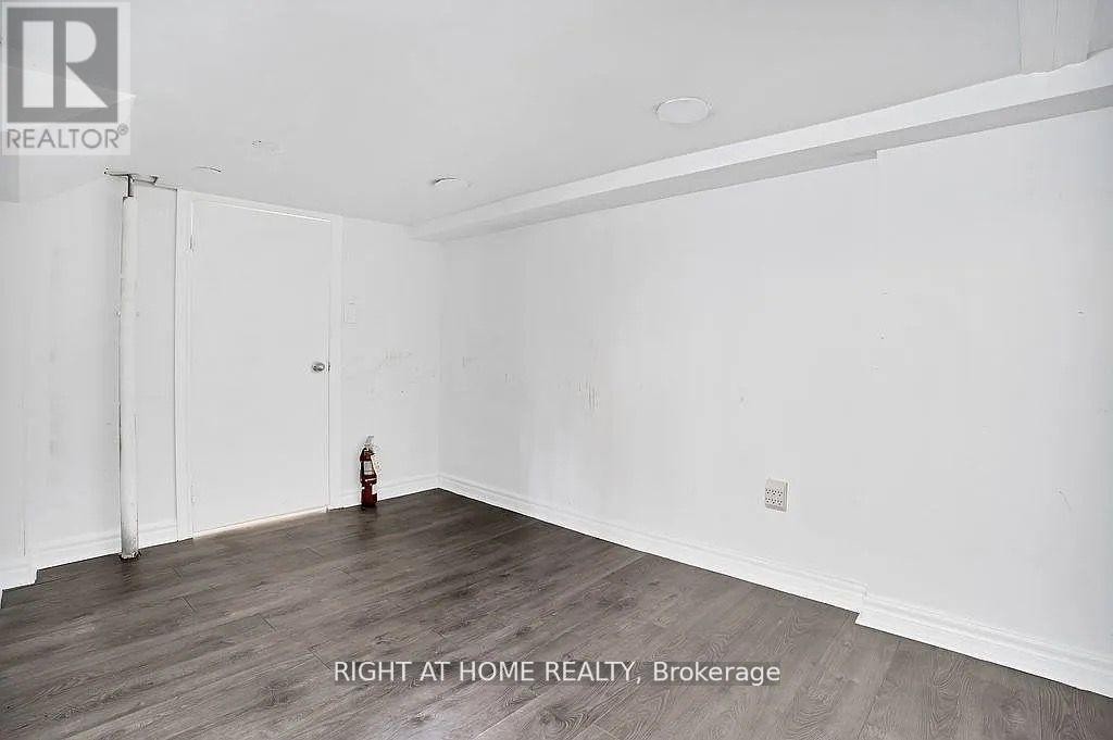 












BSMT - 210 MARY STREET N

,
Oshawa (Central),




Ontario
L1G5C4

