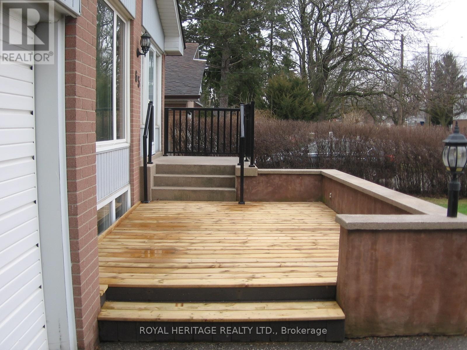 












65 BENNETT ROAD

,
Toronto (West Hill),




Ontario
M1E3Y2

