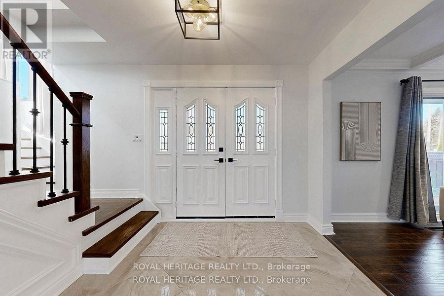 












47 CHERRYHILL AVENUE

,
Toronto (Centennial Scarborough),




Ontario
M1C1W9

