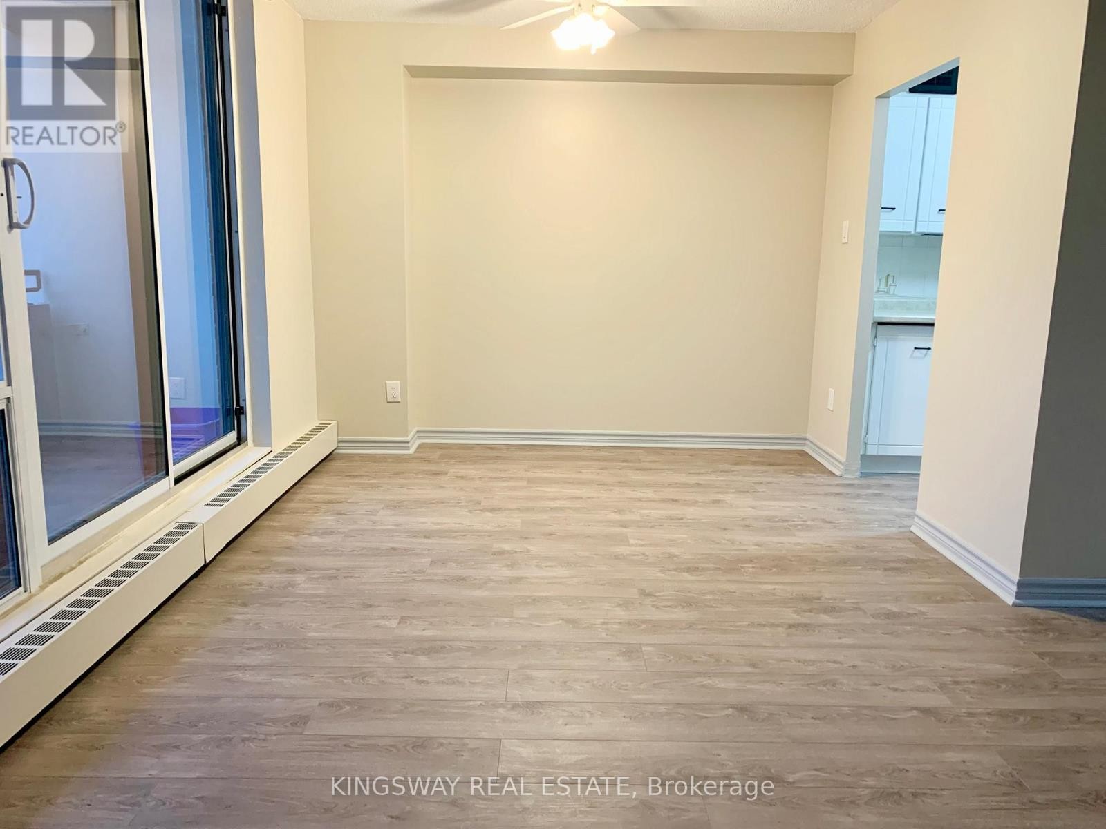 












309 - 101 PRUDENTIAL DRIVE

,
Toronto (Dorset Park),




Ontario
M1P4S5

