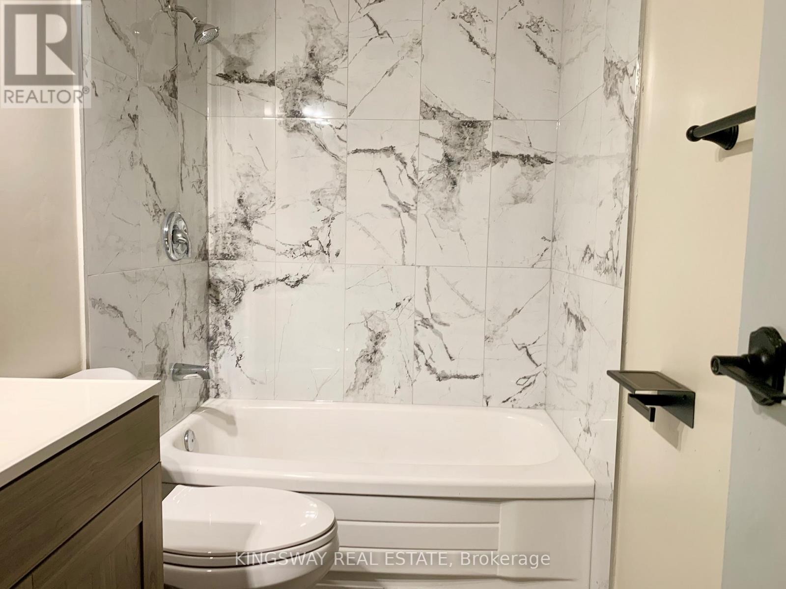 












309 - 101 PRUDENTIAL DRIVE

,
Toronto (Dorset Park),




Ontario
M1P4S5

