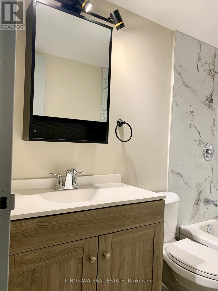 












309 - 101 PRUDENTIAL DRIVE

,
Toronto (Dorset Park),




Ontario
M1P4S5

