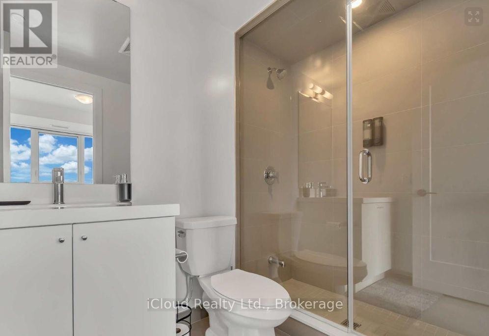 












1917 - 2550 SIMCOE STREET N

,
Oshawa (Windfields),




Ontario
L1L0R5

