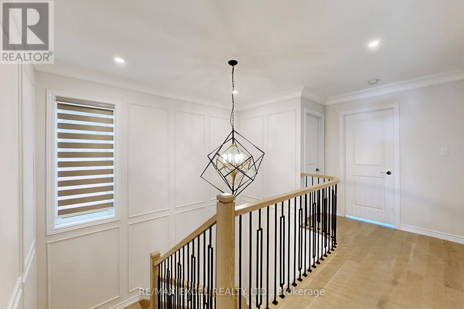 












70 SWORDFISH DRIVE

,
Whitby (Lynde Creek),




Ontario
L1P0K5

