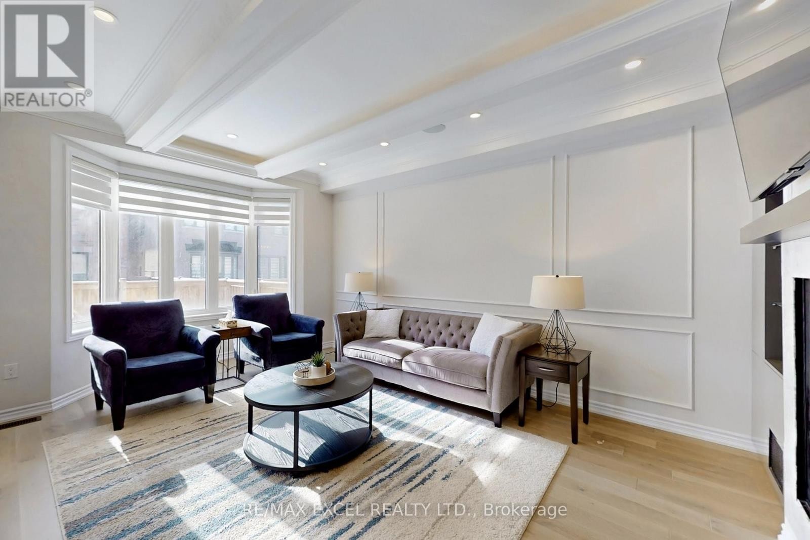 












70 SWORDFISH DRIVE

,
Whitby (Lynde Creek),




Ontario
L1P0K5

