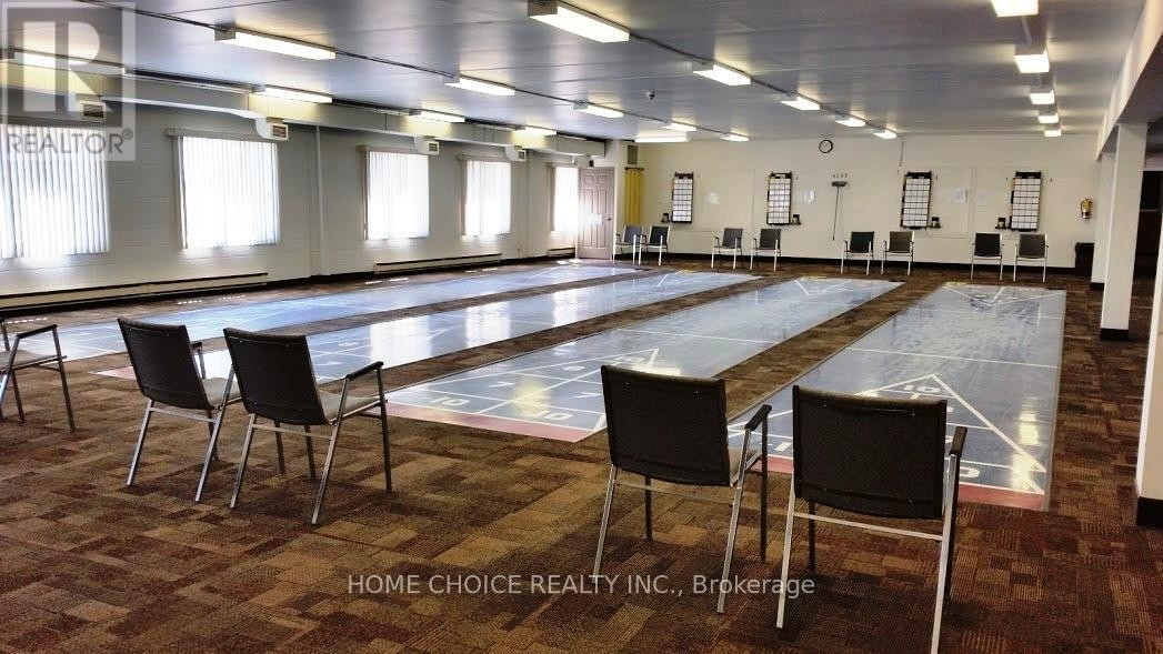 












87 BLUFFS ROAD

,
Clarington (Newcastle),




Ontario
L1B1B9

