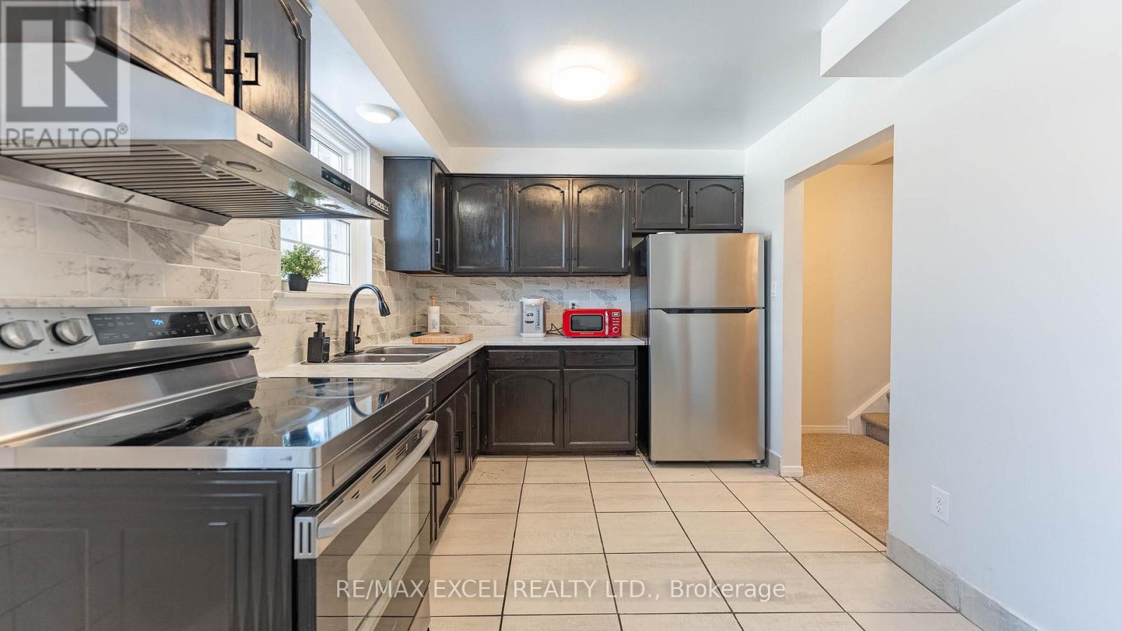 












1 - 20 CROCKAMHILL DRIVE

,
Toronto (Agincourt North),




Ontario
M1S3H1

