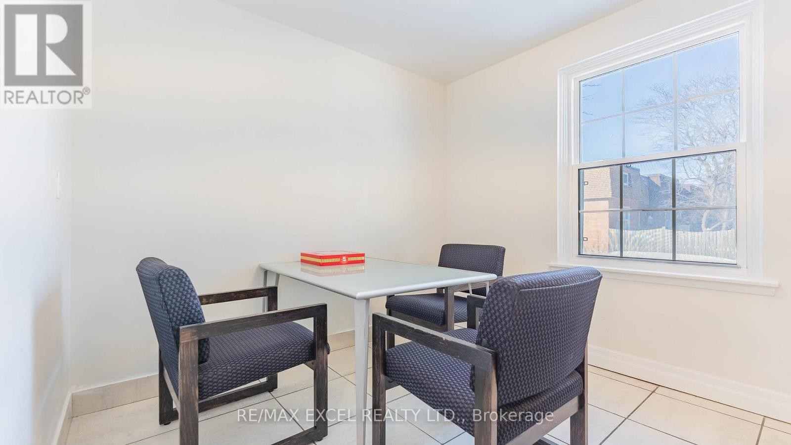 












1 - 20 CROCKAMHILL DRIVE

,
Toronto (Agincourt North),




Ontario
M1S3H1

