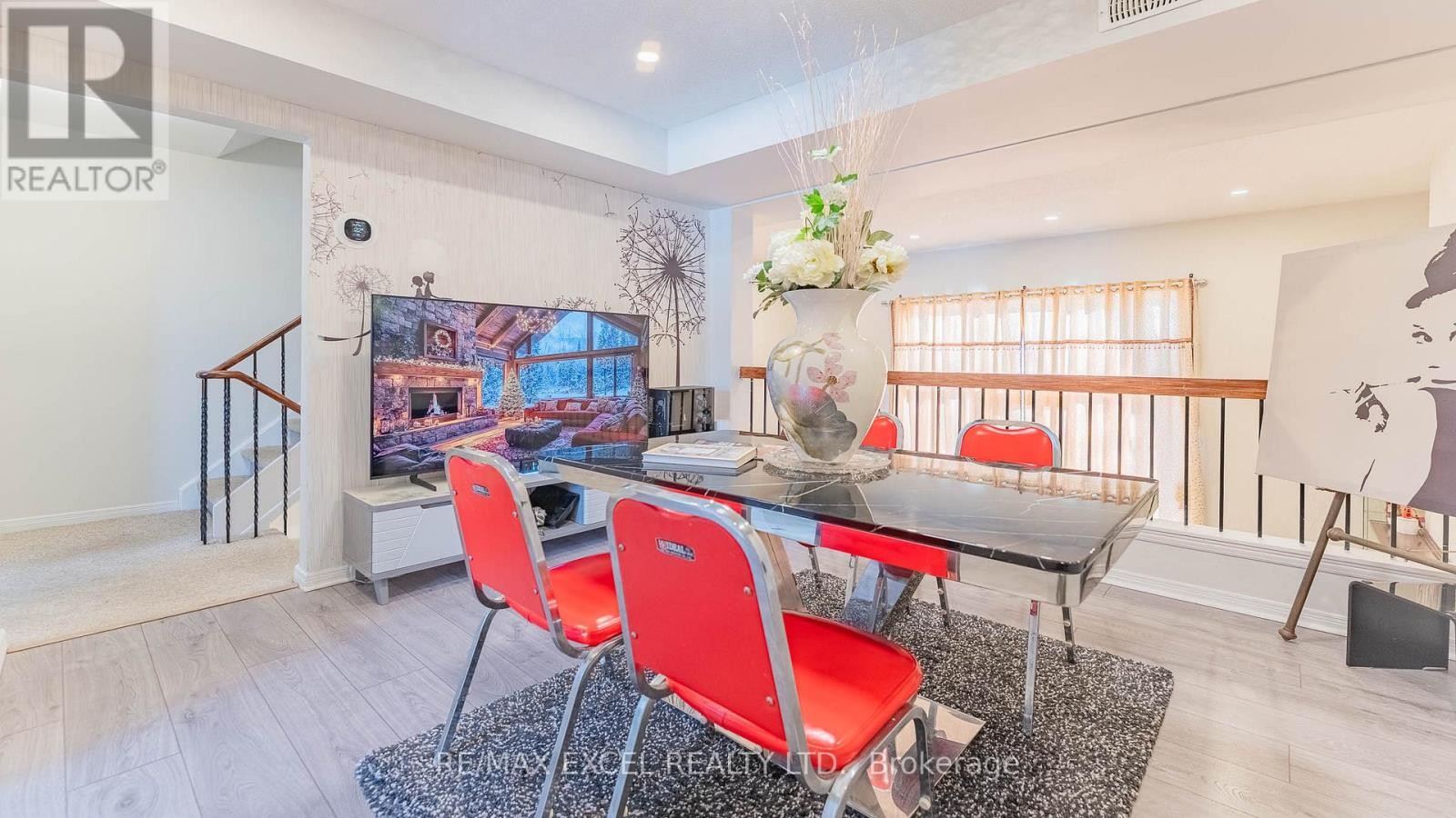 












1 - 20 CROCKAMHILL DRIVE

,
Toronto (Agincourt North),




Ontario
M1S3H1

