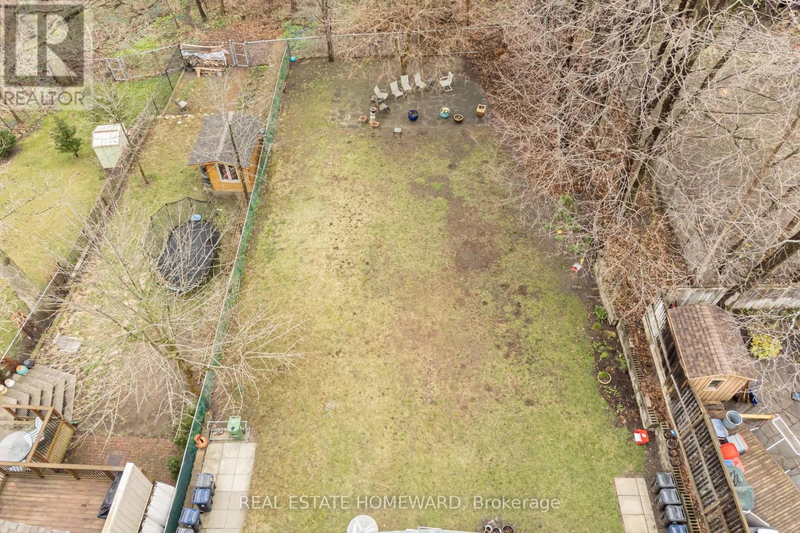 












176/178 BALSAM AVENUE

,
Toronto (The Beaches),




Ontario
M4E3C1

