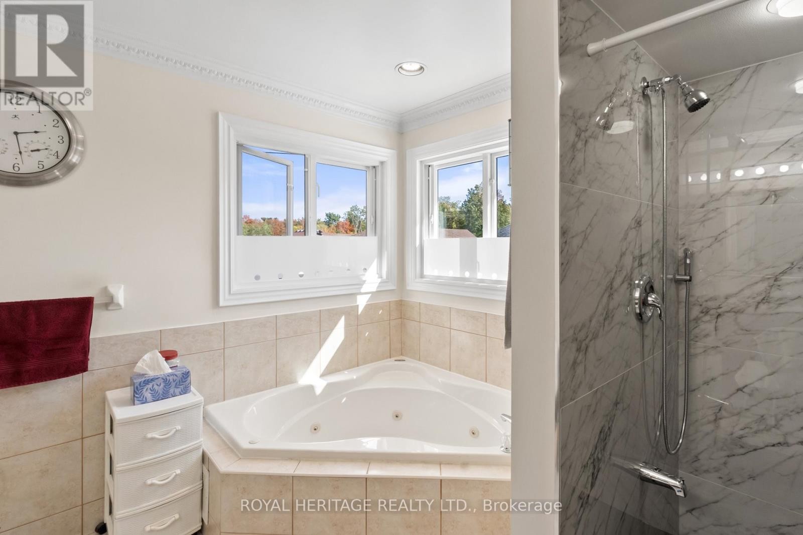 












1101 GOSSAMER DRIVE

,
Pickering (Liverpool),




Ontario
L1X2T7

