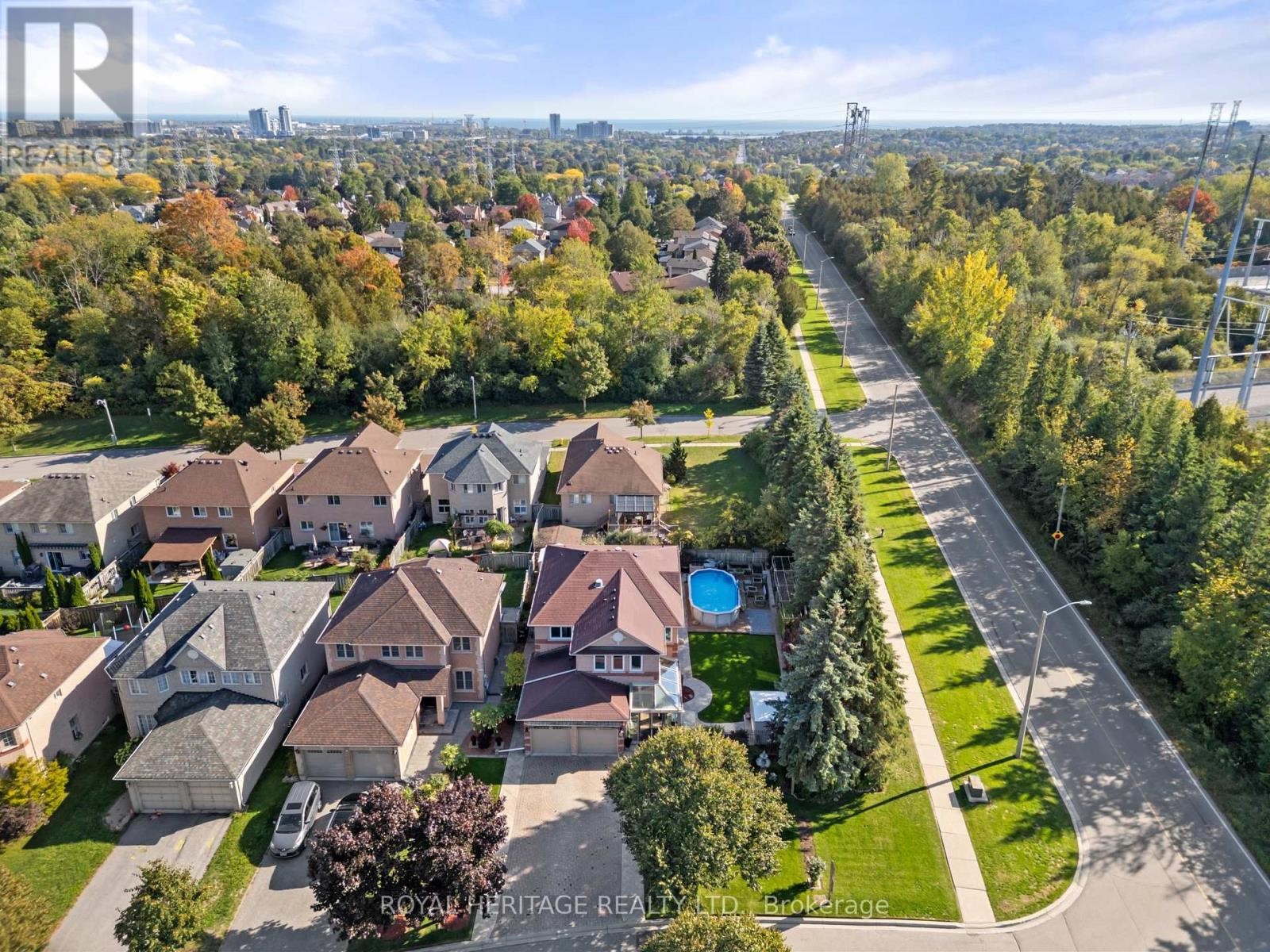 












1101 GOSSAMER DRIVE

,
Pickering (Liverpool),




Ontario
L1X2T7

