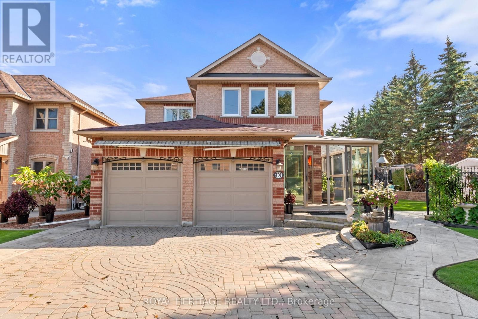 












1101 GOSSAMER DRIVE

,
Pickering (Liverpool),




Ontario
L1X2T7

